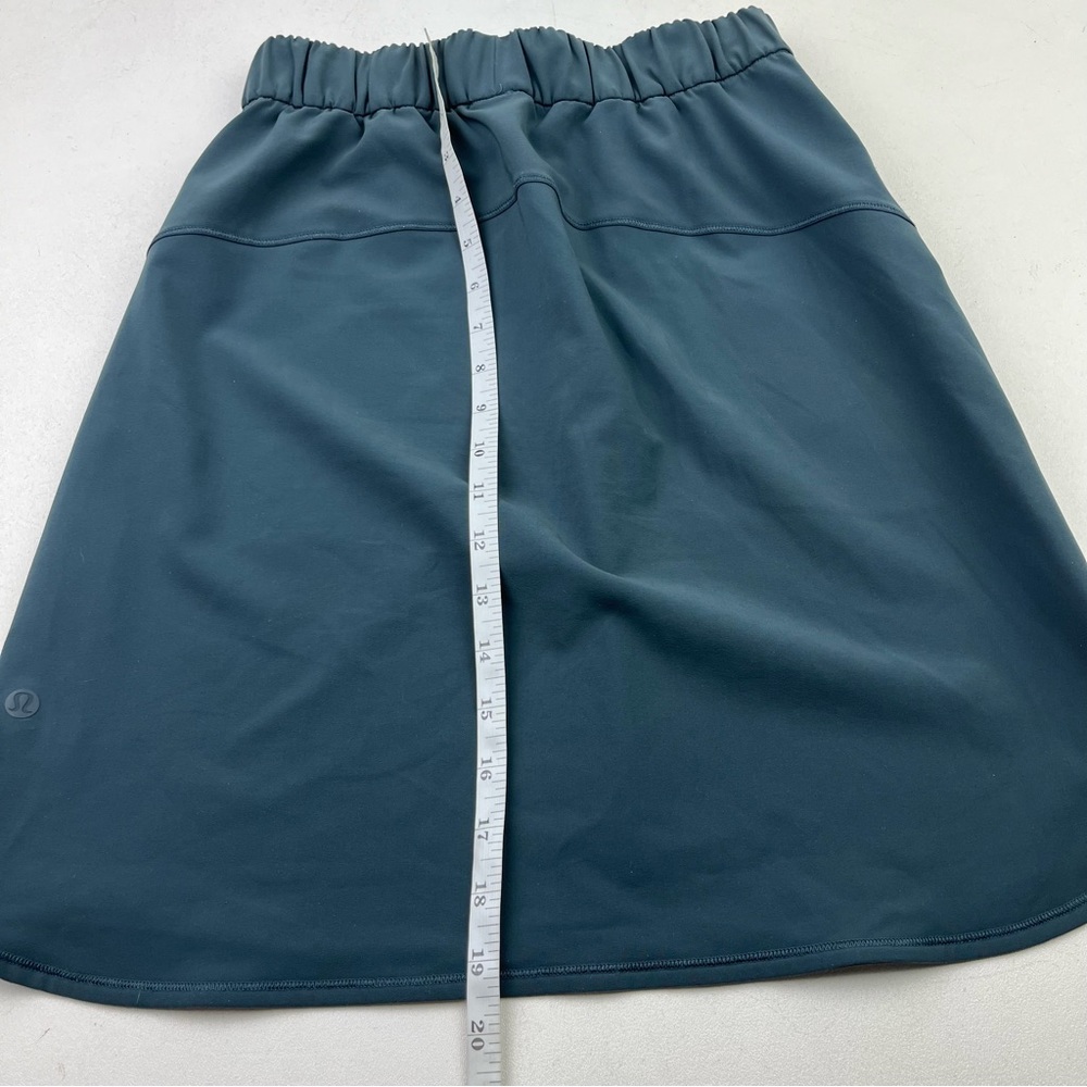 Lululemon On The Fly Skirt - Picture 6 of 7